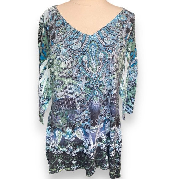 World unity Tops - World Unity XXL 2XL Top Shirt Tunic Blue‎ V-Neck 3/4 Sleeve Beaded Stretch